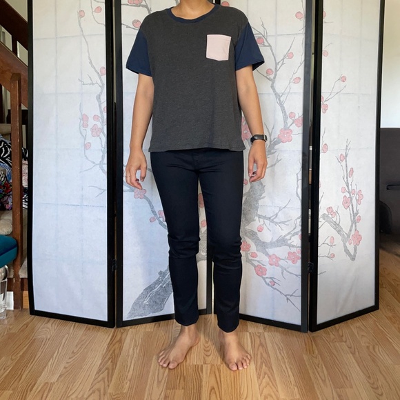 Unique grey t-shirt with navy sleeves and pink pocket - Picture 1 of 4